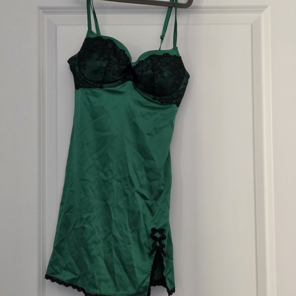 La SENZA Green Satin Chemise with Lace Detail